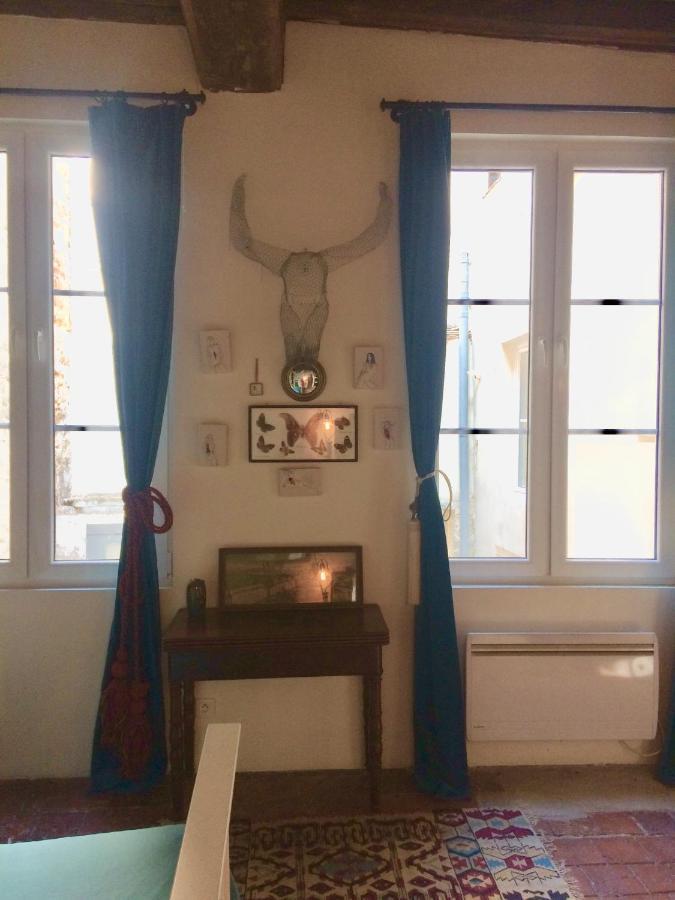 לינה וארוחת בוקר סמור-אן-אוסווה Le Boudoir D'Artiste מראה חיצוני תמונה